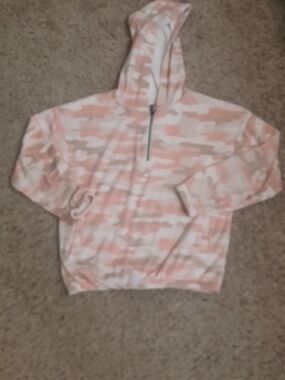 Lucky Brand Pink & Cream Camo Hooded Pullover